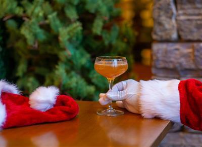 Save the Date: Mistletoe's Opens November 27