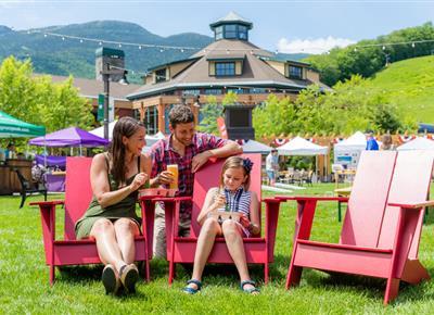 Markets & Music on the Green